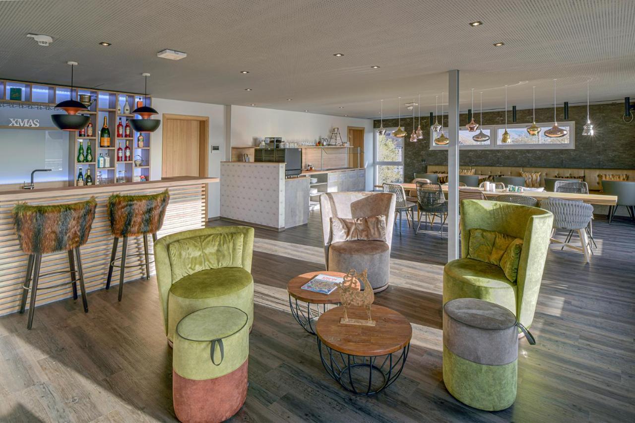 Adoro Aparthotel ビュール エクステリア 写真